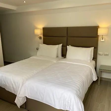 Hotel Golden View